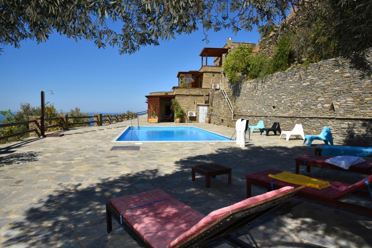 Andros Escape Condos Korthio Exterior photo